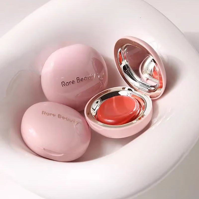 Rare Beauty Light Silky Touch  - Huda Beauty Makeup Set incelemesi ve fiyatı
