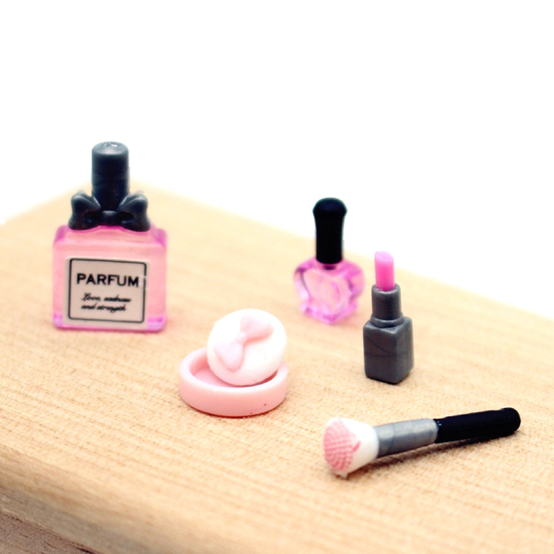 1 Set 1:12 Ölçekli Oyuncak Beb - Beauty Kiss Makeup incelemesi ve fiyatı