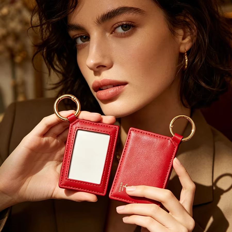 YSL Kırmızı Deri Kare Mini Cep - Ysl Beauty Makeup incelemesi ve fiyatı